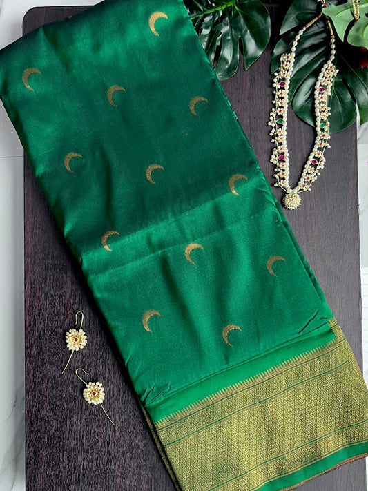 BOTTLE GREEN NATH PALLU CHANDRAKOR PAITHANI