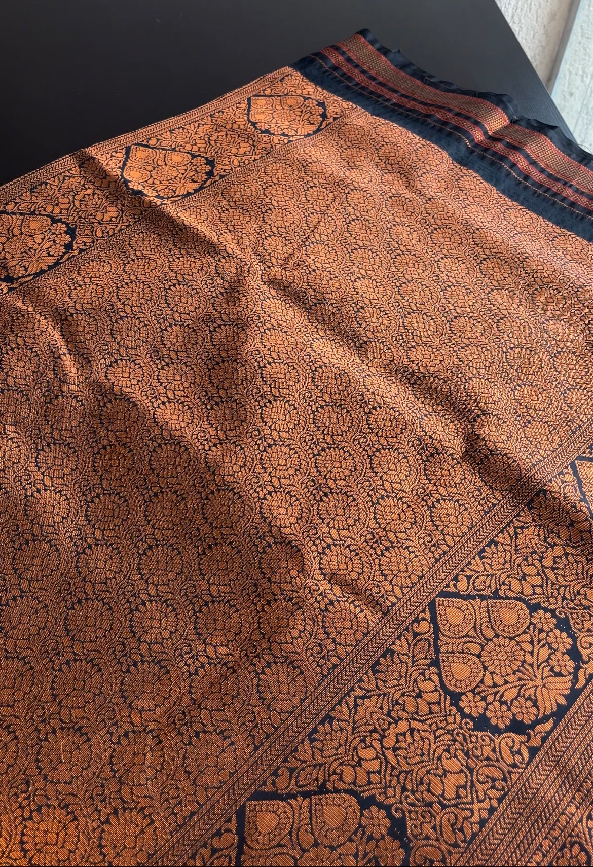 PARROT GREEN TEMPLE IRKAL PAITHANI