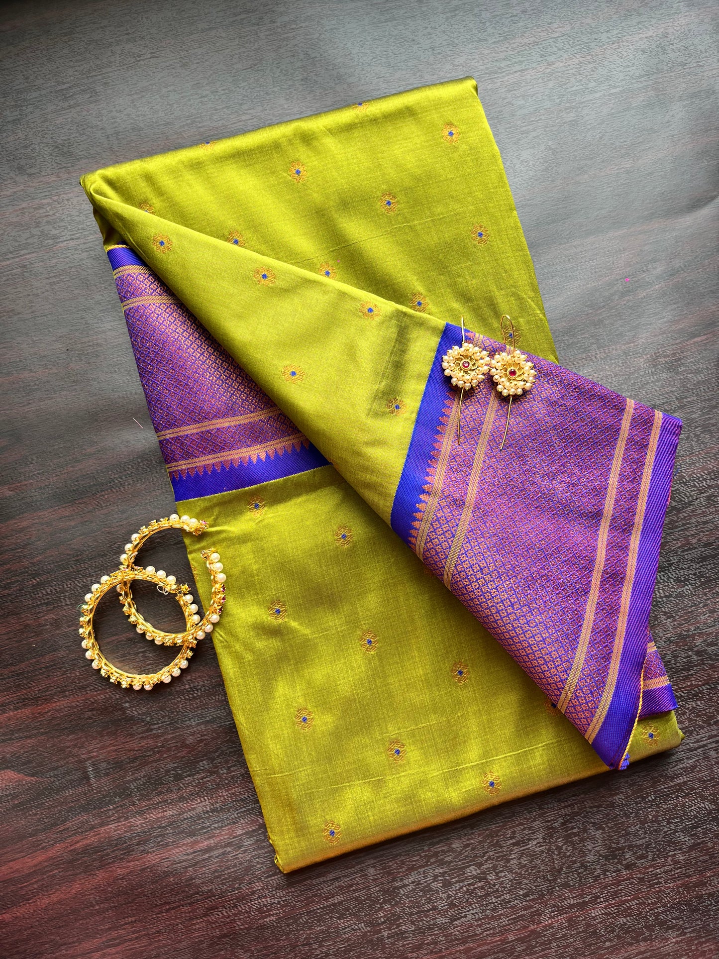GREEN SWAN PALLU PAITHANI