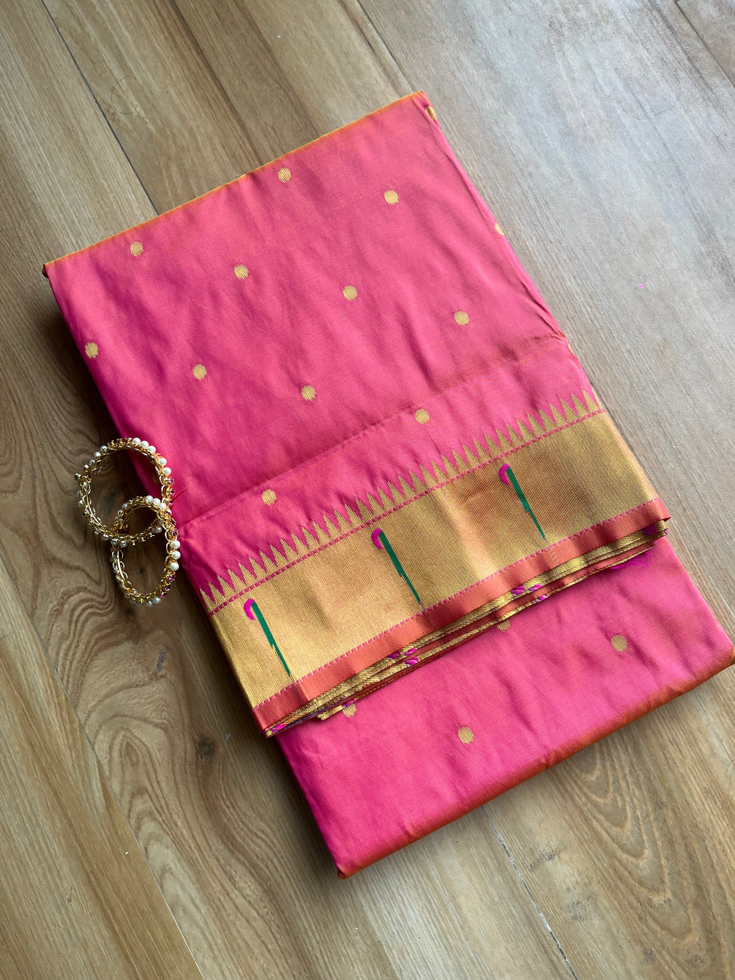 PEACH MUNIYA BORDER PAITHANI