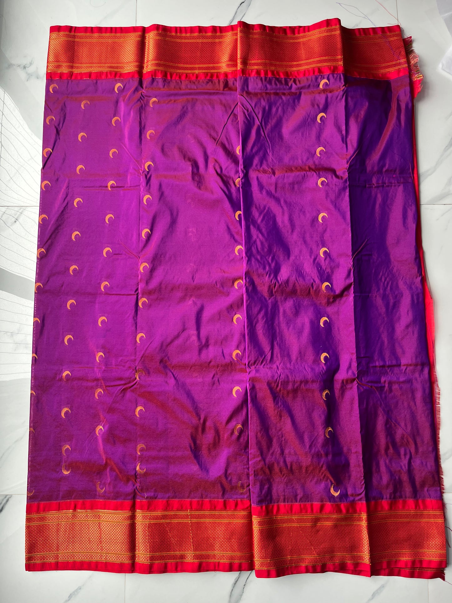 RANI PINK CHANDRAKOR KADIYAL PAITHANI