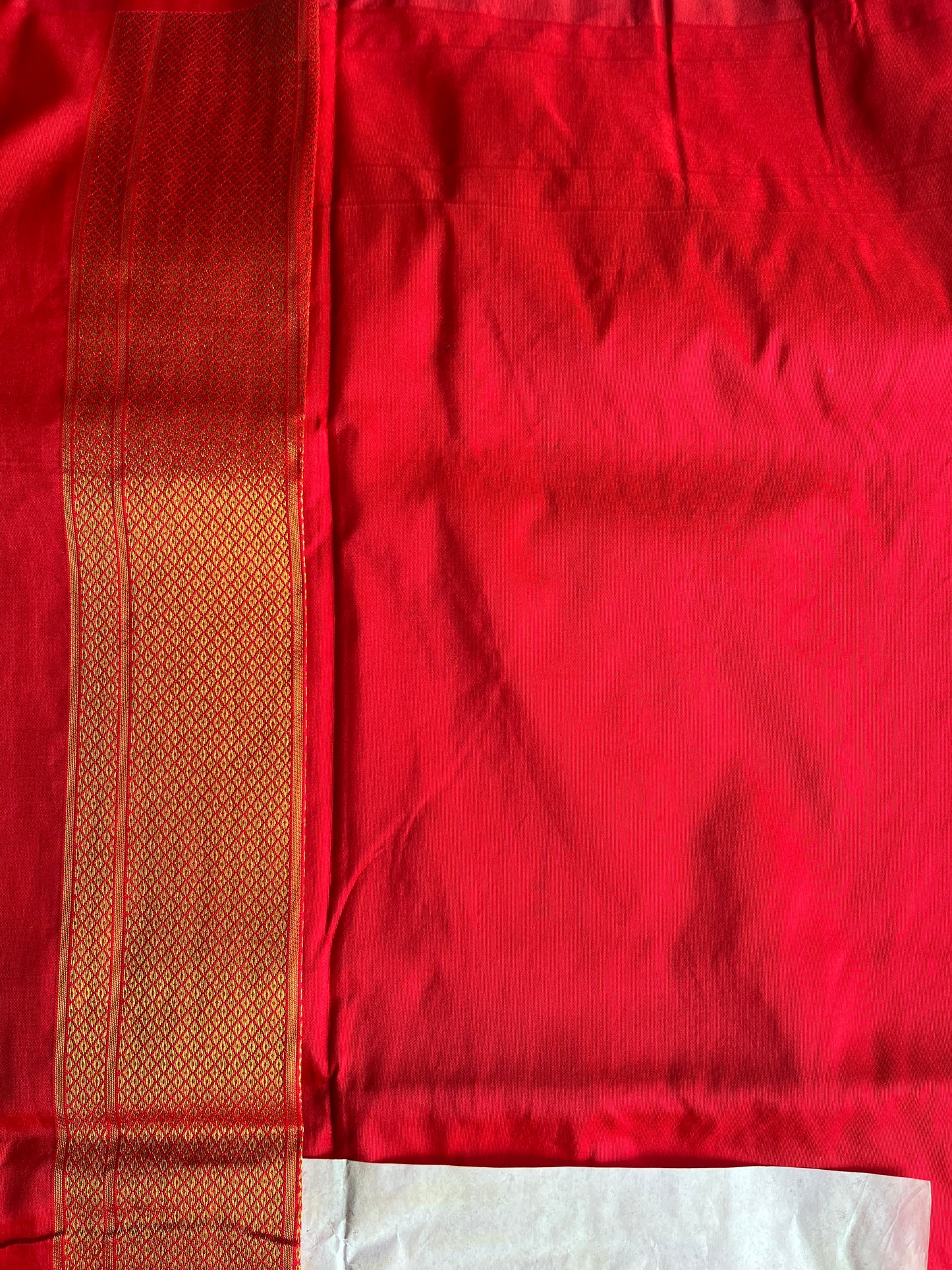 RED CLASSIC TRADITIONAL PAITHANI