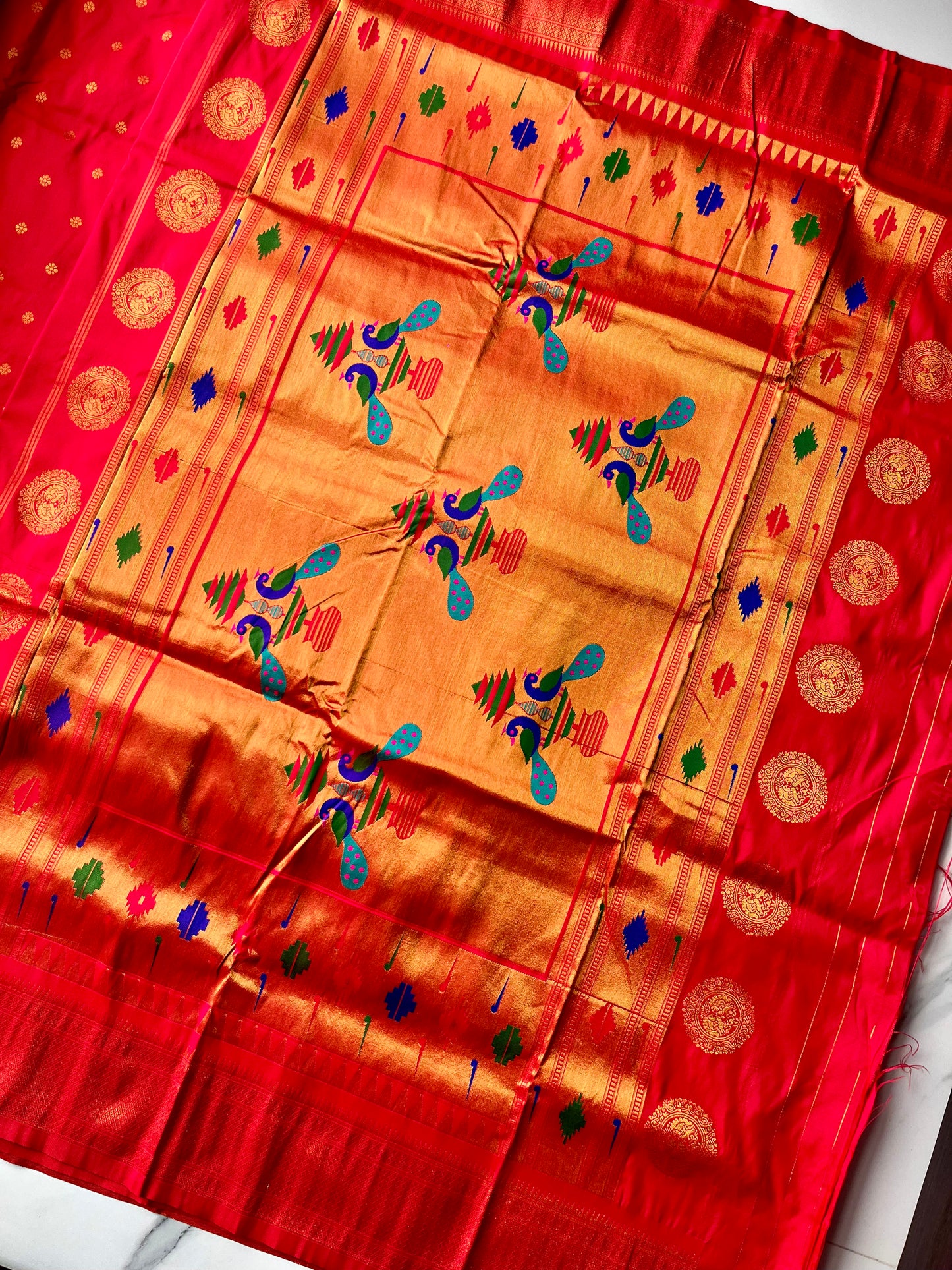 RED CLASSIC TRADITIONAL PAITHANI
