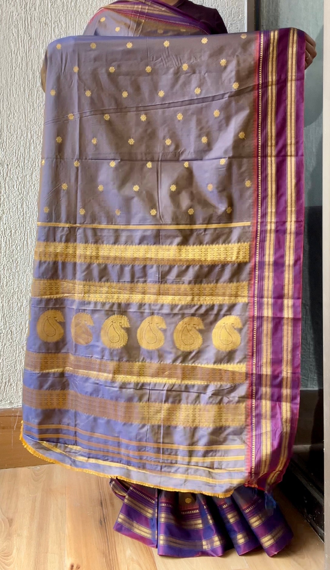 GREY NARAYANPETH PAITHANI