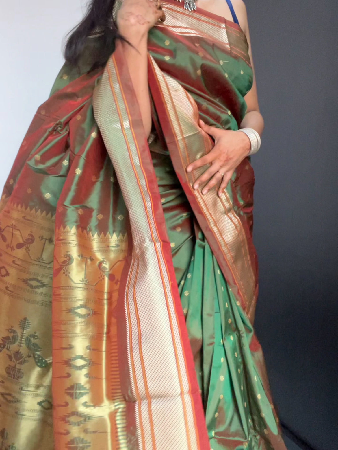 OLIVE GREEN KALANJALI PAITHANI