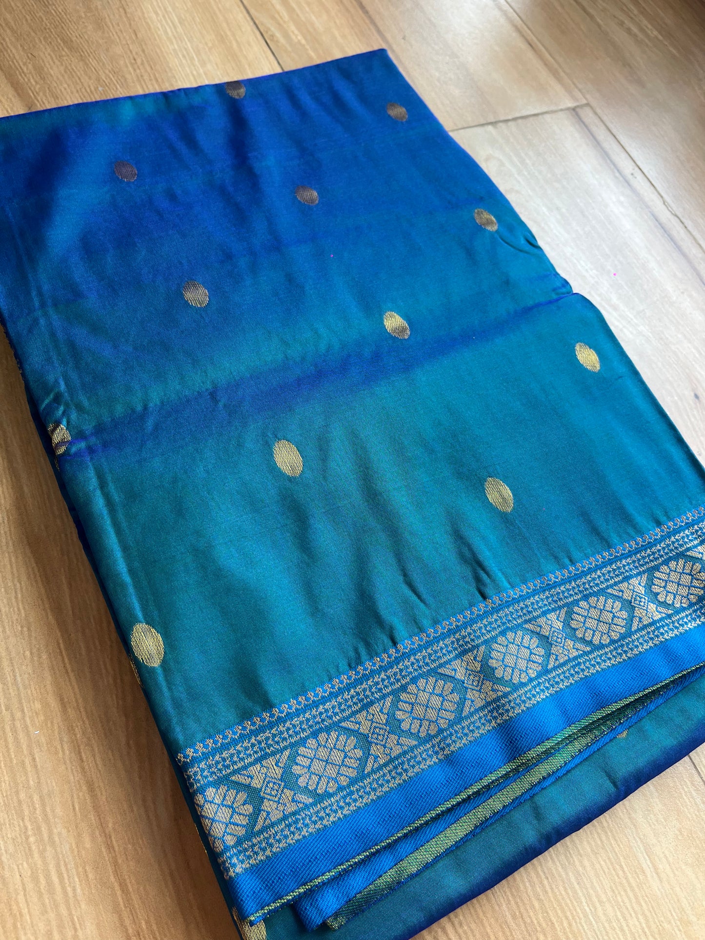 MORPISHI JIJA MATA PAITHANI